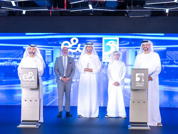 ADNOC taps e& to build gargantuan private 5G network ADNOC taps e& to build gargantuan private 5G network