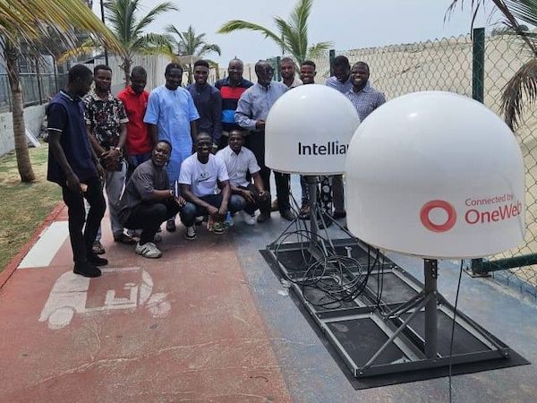 Airtel Nigeria sets up Eutelsat OneWeb satellite dish