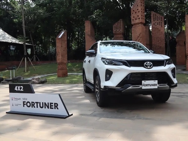 Telkomsel lands deals in Indonesia’s connected car and EV sectors