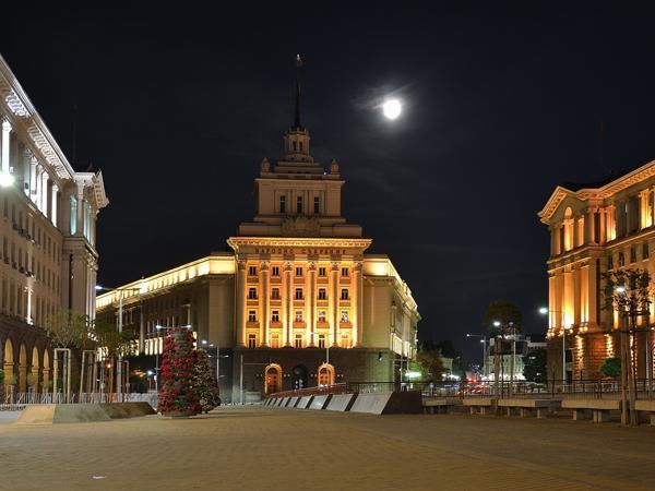 Bulgarian regulator approves e& acquisition of Yettel, Cetin